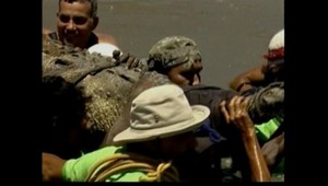 Novodobý "Dundee" loví krokodíly na Kostarike