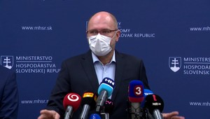 Situácia je kritická, hrozí zatváranie podnikov. Sulík radí prerušiť výrobu