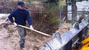 Farmár Miloš zachraňuje vlastnú farmu!