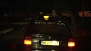 Mladík sa pokúsil podrezať 50-ročného taxikára!