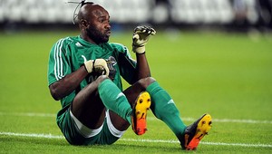 Bláznivá víťazná oslava brankára DR Konga Roberta Kidiabu