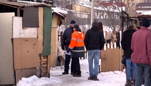 Bezmocné mesto a nedbanlivosť osadníkov. Kontrola odhalila, prečo ide v zime Rómom o život