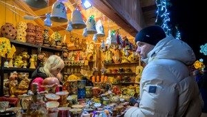 Stačí chvíľa nepozornosti: Vianočné trhy lákajú aj kriminálnikov
