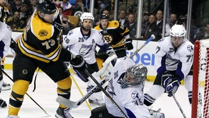 Boston ukončil víťaznú šnúru Tampy a vyrovnal stav série