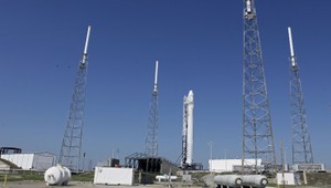 Raketa Falcon 9 spoločnosti SpaceX pri teste vybuchla