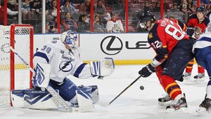 NHL: Góly Kopeckého a Cháru, dve asistencie Sekeru