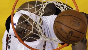 LeBron obeťou vandalizmu s rasistickým motívom