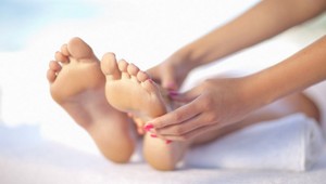 Cestujete na dovolenku niekoľko hodín? Odborník radí ako sa vyhnúť trombóze