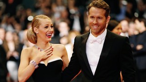 Blake Lively a Ryan Reynolds sa stali rodičmi, vraj sa im narodila dcérka!