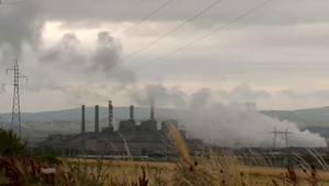 Francúzsky europoslanec drží už tretí týždeň hladovku. Bojuje tak za klímu