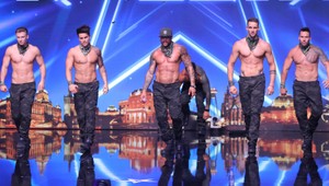 Dámy, trúfli by ste si zbaliť jedného z týchto fešákov? TOTO by ste museli spĺňať!