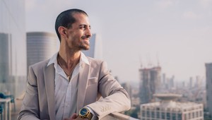 Mužská elegancia odhalená: 8 pravidiel štýlového džentlmena!