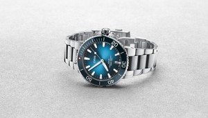 Tieto potápačské hodinky symbolizujú boj proti znečisteniu oceánov plastmi