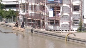 Pokračuje opravovanie hrádze na Dunaji. Maďari to financujú z eurofondov, my si to musíme hradiť z vlastného