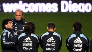 Maradona slovami o bažine pohneval River Plate