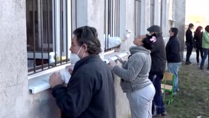 V osade pri Rimavskej Sobote hromadne testovali miestnych obyvateľov. Nie však antigénovými, ale PCR testami