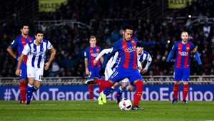 Barcelončania odomkli Anoetu. Pohárový kľúč našiel Neymar