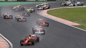 F1: V Číne ešte nikto nevyhral dvakrát