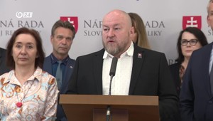 Huliak chce zrušiť niektoré konsolidačné opatrenia. Riešenie vidí vo vratkách DPH