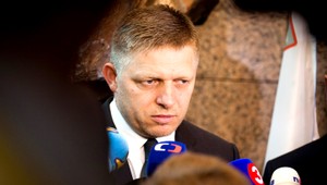 Gréci by mali odísť sami a urobiť si domácu úlohu, myslí si Fico