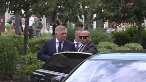 Rok od atentátu na premiéra: Podľa politológov je spoločnosť stále polarizovaná