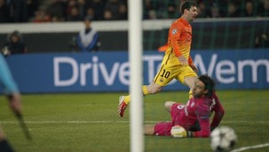 LM: Bayern sa pohral s Juventusom, Barca remizovala v Paríži