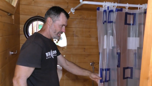 Veľká rarita: Turistov v lese prekvapili verejná sprcha a toalety