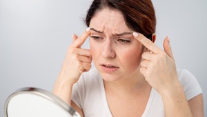 Ak chcete mať peknú pleť, pozor na ne! 7 prekvapivých vecí, ktoré spôsobujú vrásky