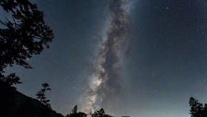 Z jadra Mliečnej cesty vyšiel záhadný signál