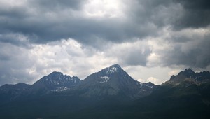 Vysoké Tatry si vyžiadali ďalšiu obeť. Po 200 metrovom páde zomrel 54-ročný poľský turista