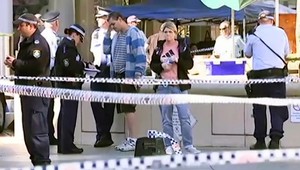 Policajti v Sydney postrelili útočníka s nožom a tri náhodné ženy
