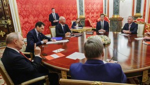 Nová šanca na mier? Putin začal rokovať s Trumpovými vyslancami o Ukrajine