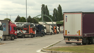 Kamionisti v nedeľu zablokujú Brodské: Chcú zrušenie transakčnej dane