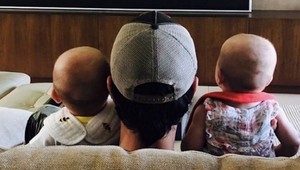 Iglesias zverejnil FOTKU s dvojičkami