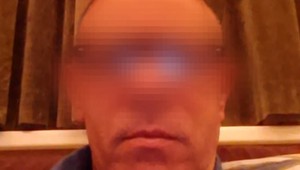 Študent si nechal ukradnúť mobil, zlodejov ním sledoval týždne