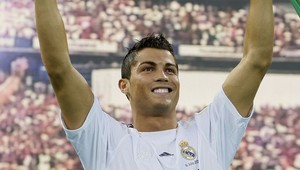 Biely balet pred Ronaldom kľakol