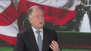 Po roztržke prezidentov v Bielom dome by mala Európa investovať do vlastnej obrany