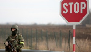 Kukláči v dome exšéfa SIS. Razia proti detskej pornografii