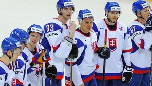 Handzuš už s tímom, Slovákov čaká domáce Suomi