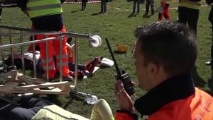 Cvičenie budúcich záchranárov: Simulovaný bol pád lešenia, pri ktorom sa zranilo takmer 20 ľudí