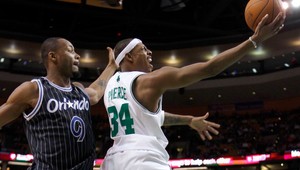 Boston zaspal v tretej, Sacramento v štvrtej štvrtine