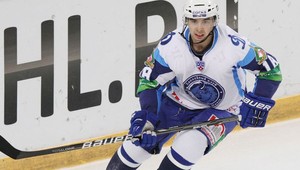 Cheechoo vládne KHL. V dvoch zápasoch 4 góly a 3 asistencie