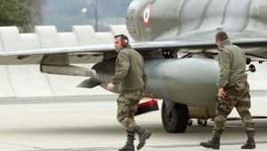 Naši vojaci uviazli v Kirgizsku. Ich cesta z Afganistanu sa predĺžila