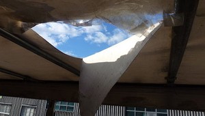 V kamióne objavili ukrytých dvoch cudzincov. Mysleli si, že prišli do Francúzska