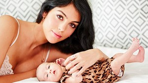 Ronaldova partnerka a dcérka zdobia titulku prestížneho magazínu