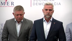 Predstavitelia Smeru vidia za Gašparovým zadržaním sprisahanie. Stíhaný bude, ale na slobode