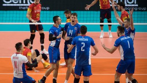 Rozhodla dramatická koncovka tajbrejku. Volejbalisti na ME zdolali Španielov