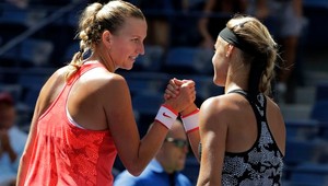 Kar. Schmiedlová prehrala v treťom kole s Kvitovou