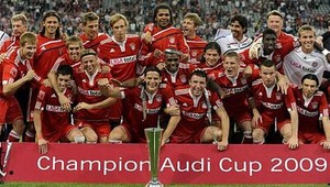 Bayern triumfoval na turnaji Audi Cup po penaltovom rozstrele