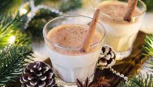 Lepší ste neochutnali: Pridajte do domáceho likéru túto surovinu navyše, bude neodolateľný